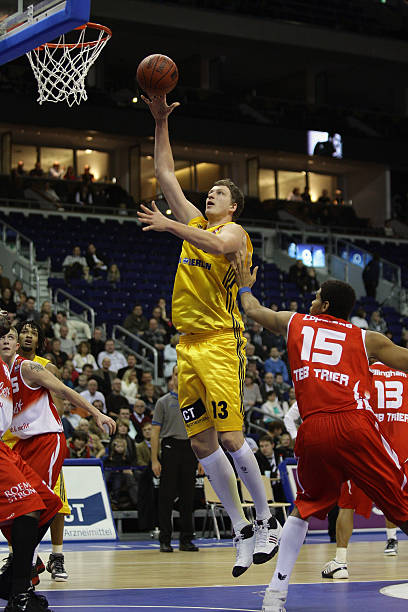 在比赛中产 在比赛中产