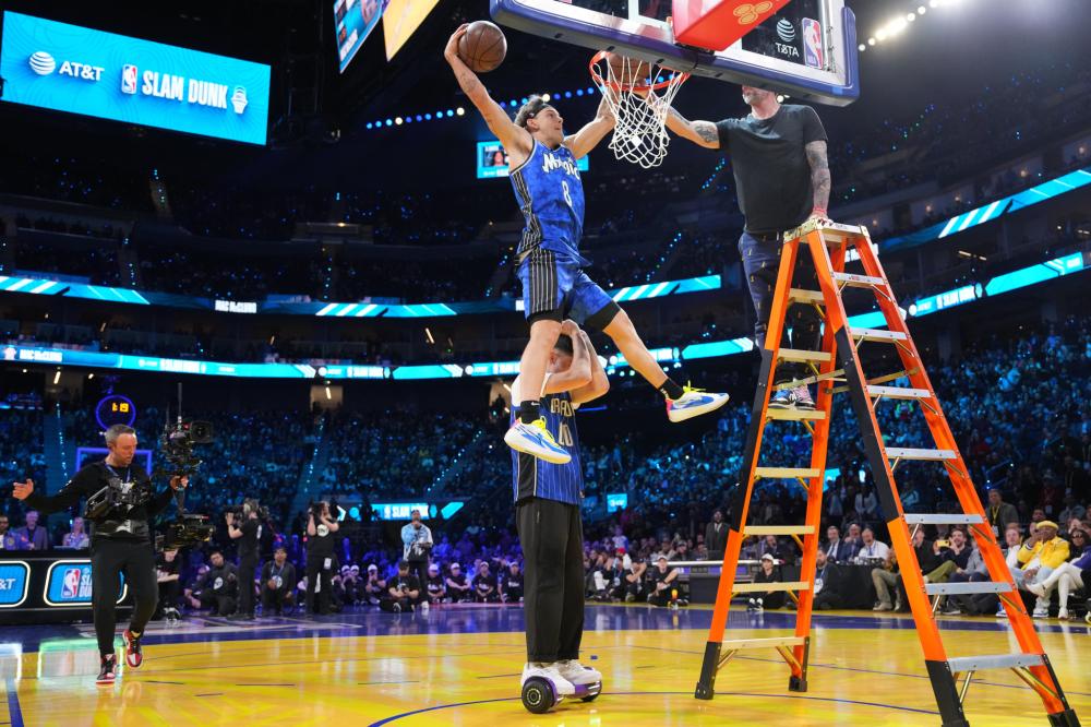 仅是豪情万 仅是豪情万